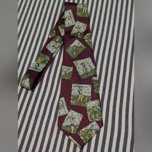 VENUS Golf Motif Tie - Burgundy and Green